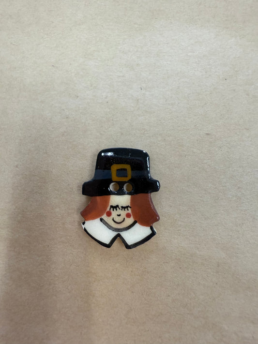 Pilgrim Button by Mill Hill