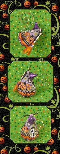 Hazel Fun Witch Mouse by Just Nan