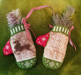 Reindeer in Flight - Blackberry Lane Designs
